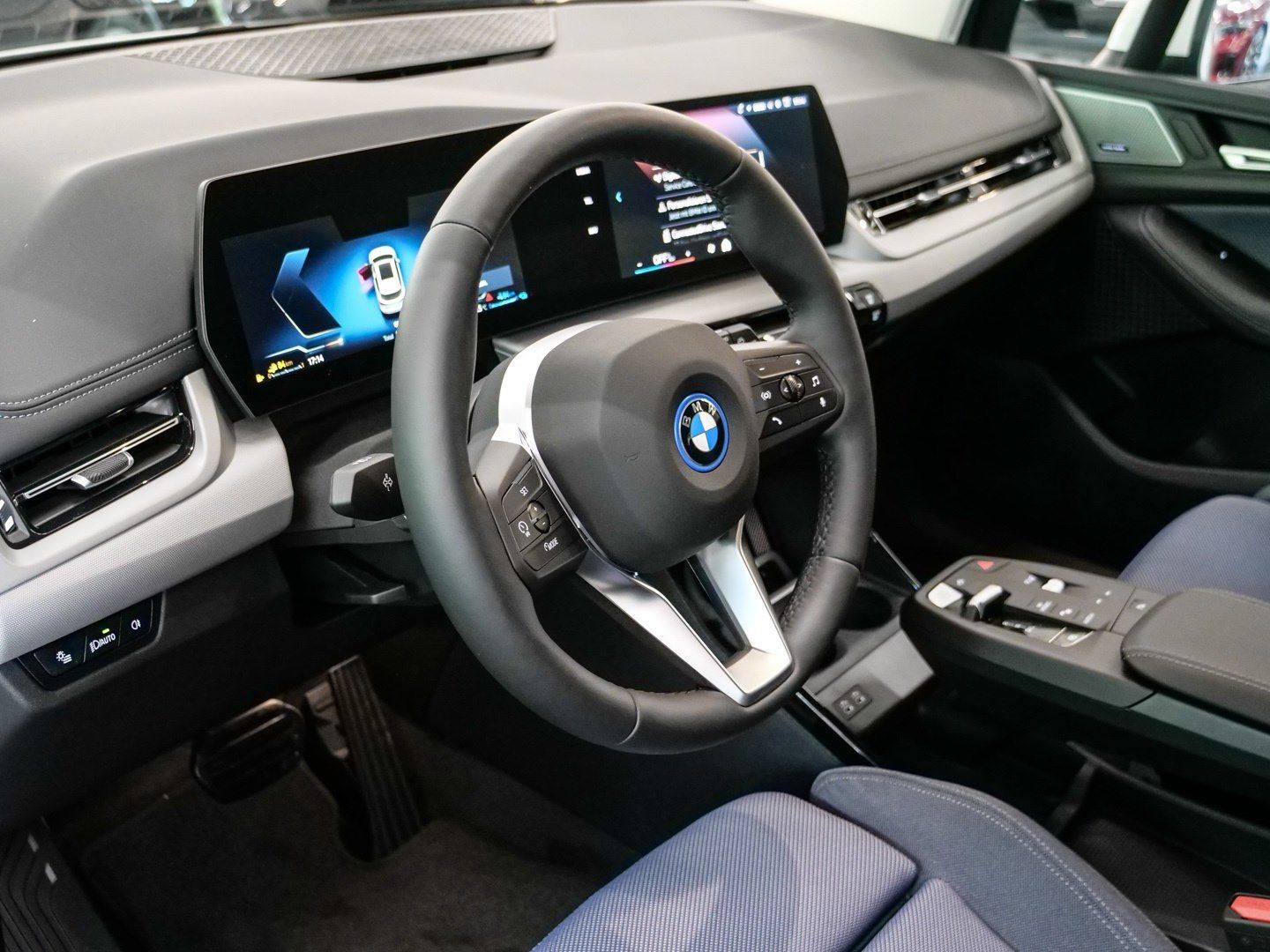 BMW 225 Active Tourer - Bild 12