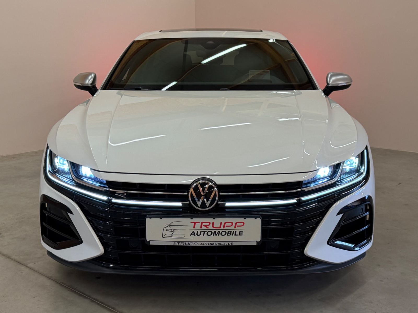 Volkswagen Arteon SB R 4Motion/PANO/AHK/IQ-Light/HUD/R-KAM foto 5