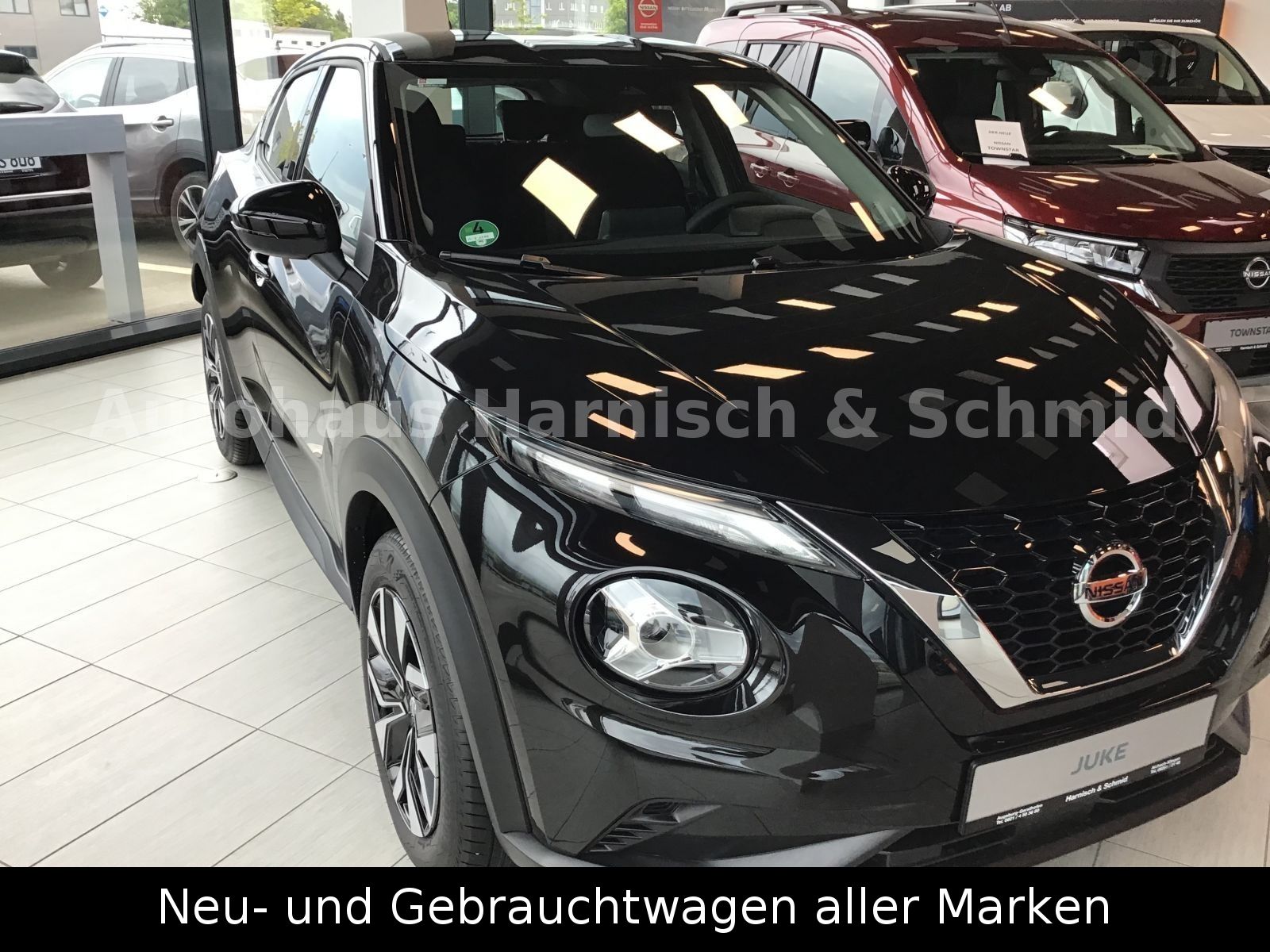 Fahrzeugabbildung Nissan Juke 1.0 DIG-T Schaltgetriebe - Acenta - Navi