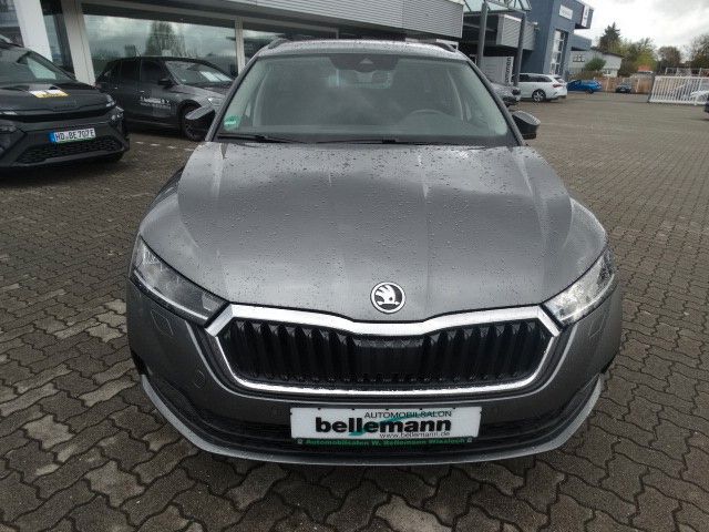 ŠKODA Octavia Octavia Combi Clever 2.0 TDI DSG – Bild 2 von 20
