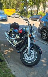 Suzuki Intruder VS 800 - SUZUKI VS 800 INTRUDER