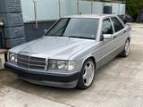 Mercedes-Benz W201 190er 2.0 M102 5-Gang Sportline - Mercedes-Benz 190: 190er