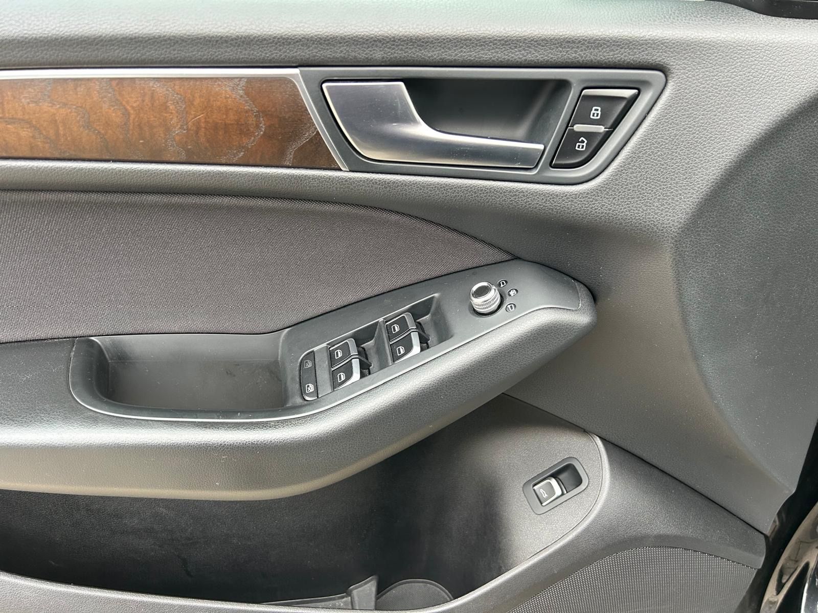 Fahrzeugabbildung Audi Q5 2.0 TDI quattro°190 PS°S Line°AHK°Standheizun