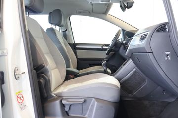 Volkswagen Touran Comfortl. 1.5 TSI AID+ACC+CARPLAY+7 SITZE