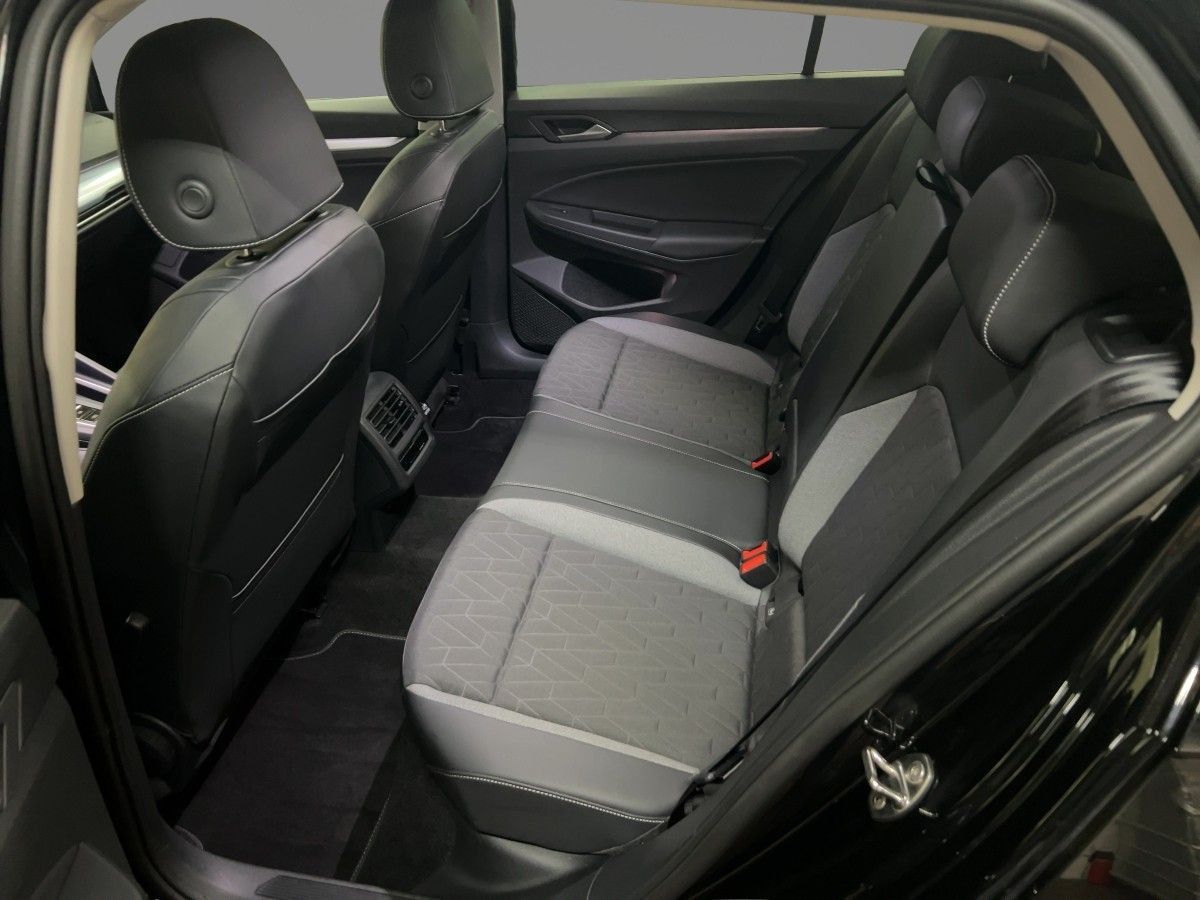 Volkswagen Golf - Bild 10