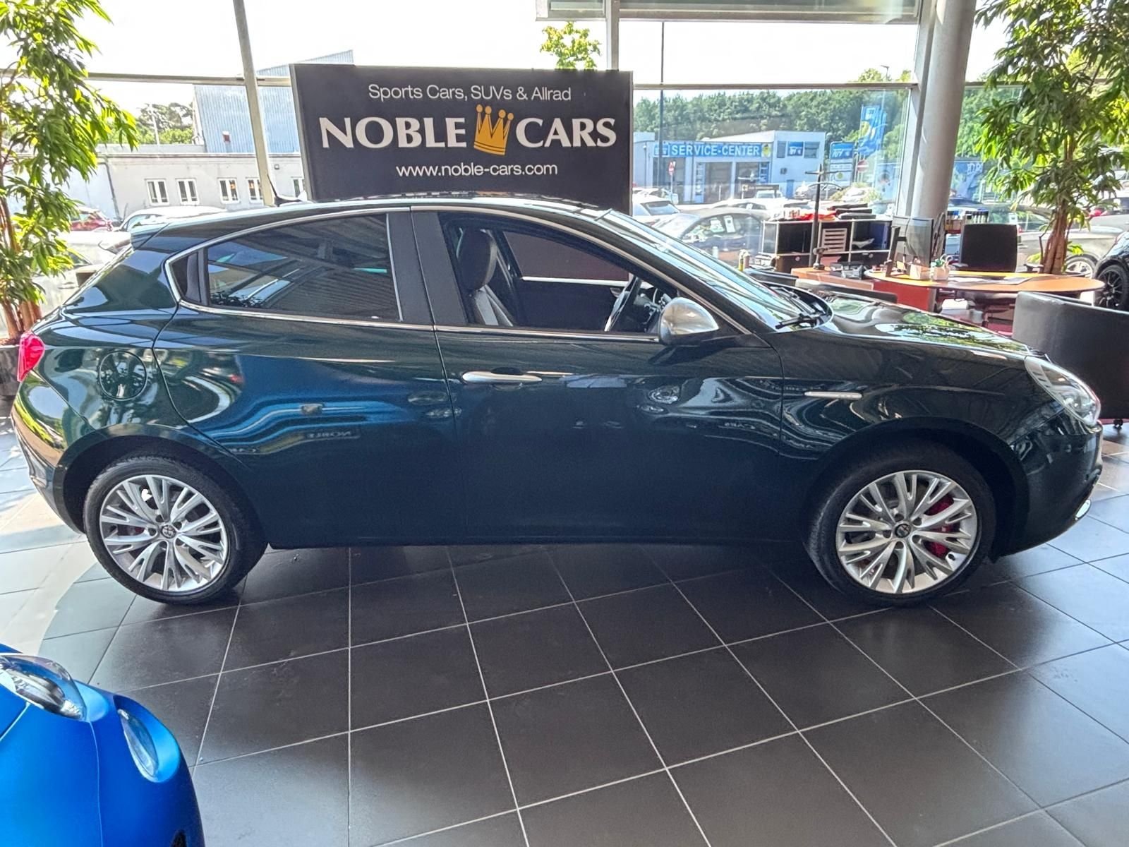 Fahrzeugabbildung Alfa Romeo Giulietta Lusso Ti KLIMA XENON ALU