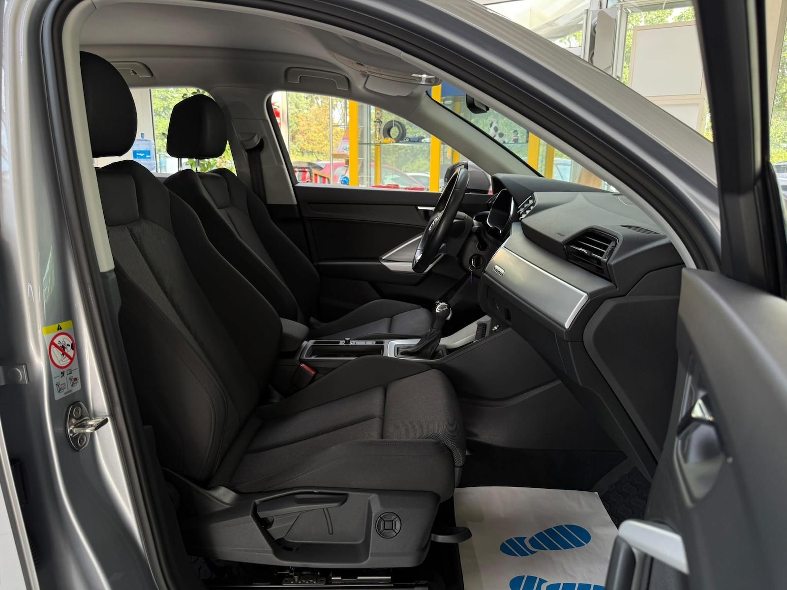 Audi Q3 40 TFSI S-tronic Quattro Standheiz. LED ACC