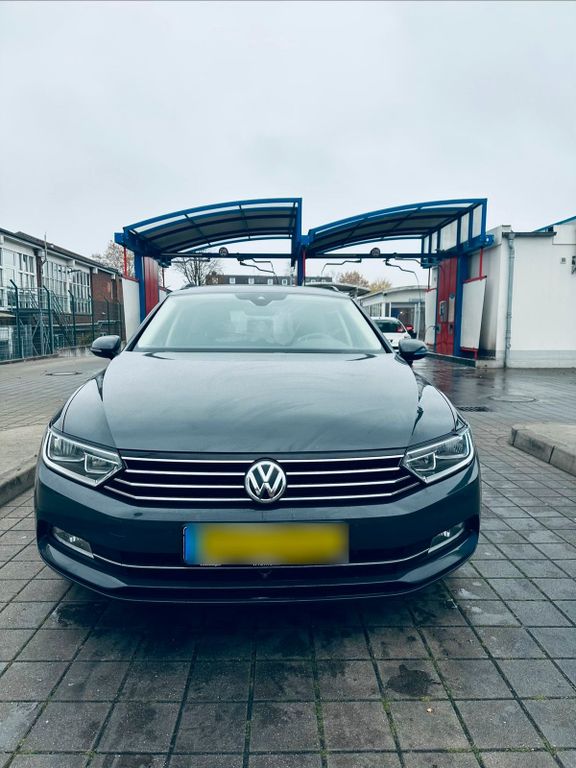Image of Volkswagen Passat Variant