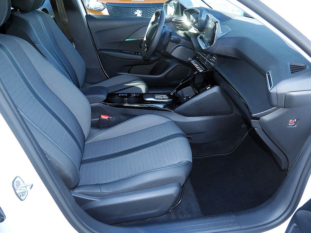 Peugeot e-208 Allure+ Elektromotor 136 SHZ KAMERA LED imagem 2