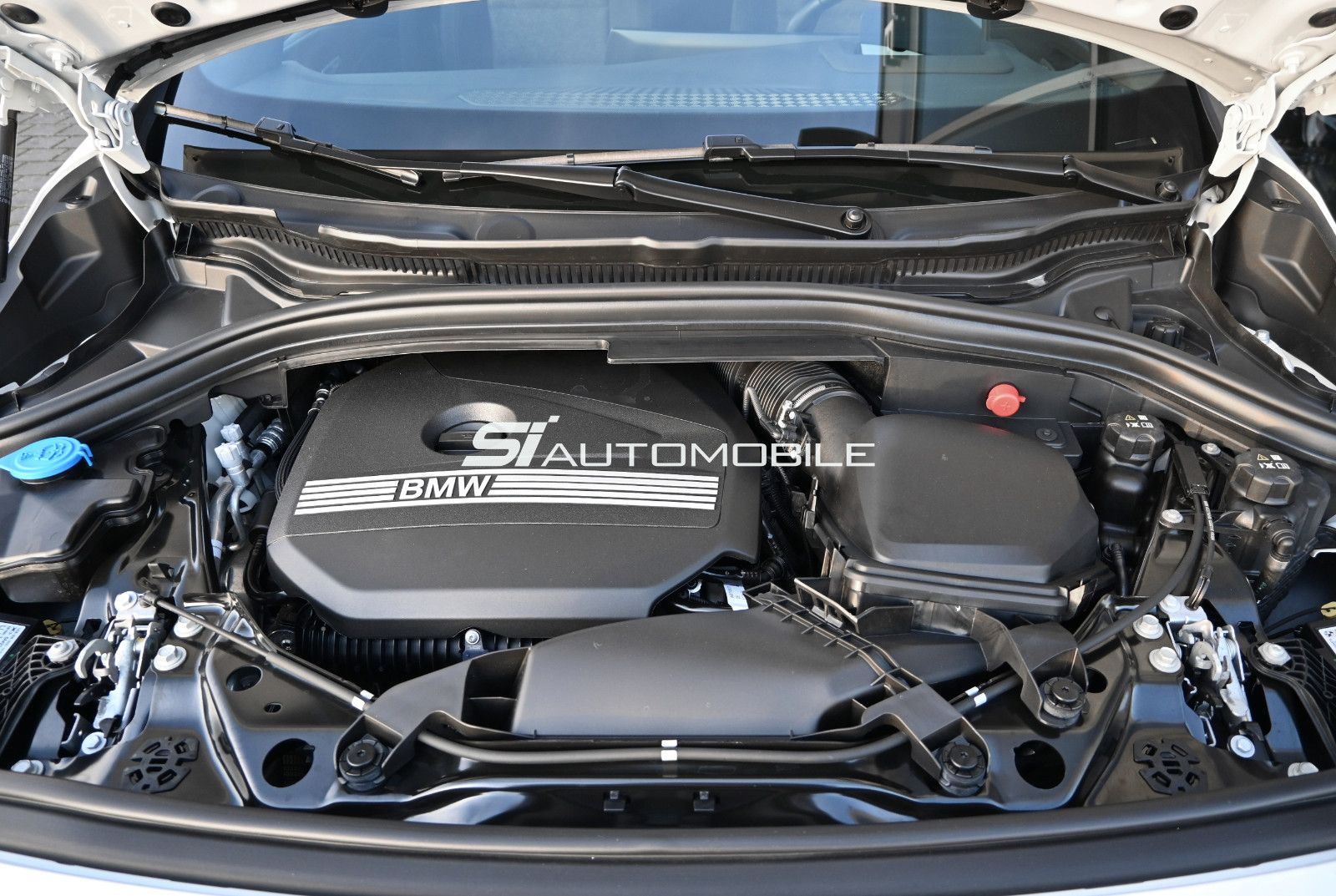 Fahrzeugabbildung BMW 223i xDr. Active Tourer °AHK°HEAD-UP°MEMORY°360°