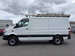 Fahrzeugabbildung Mercedes-Benz Sprinter 313 CDI, 4x4 Allrad, Kastenwagen, AHK