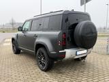 Land Rover Defender 110 S *AHK* Luftfahrwerk*360°*Black P. - Land Rover Defender in Freiburg