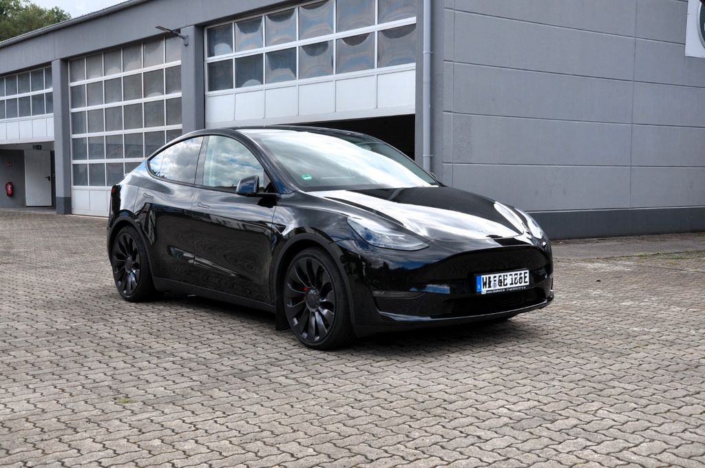 Image of Tesla Model Y
