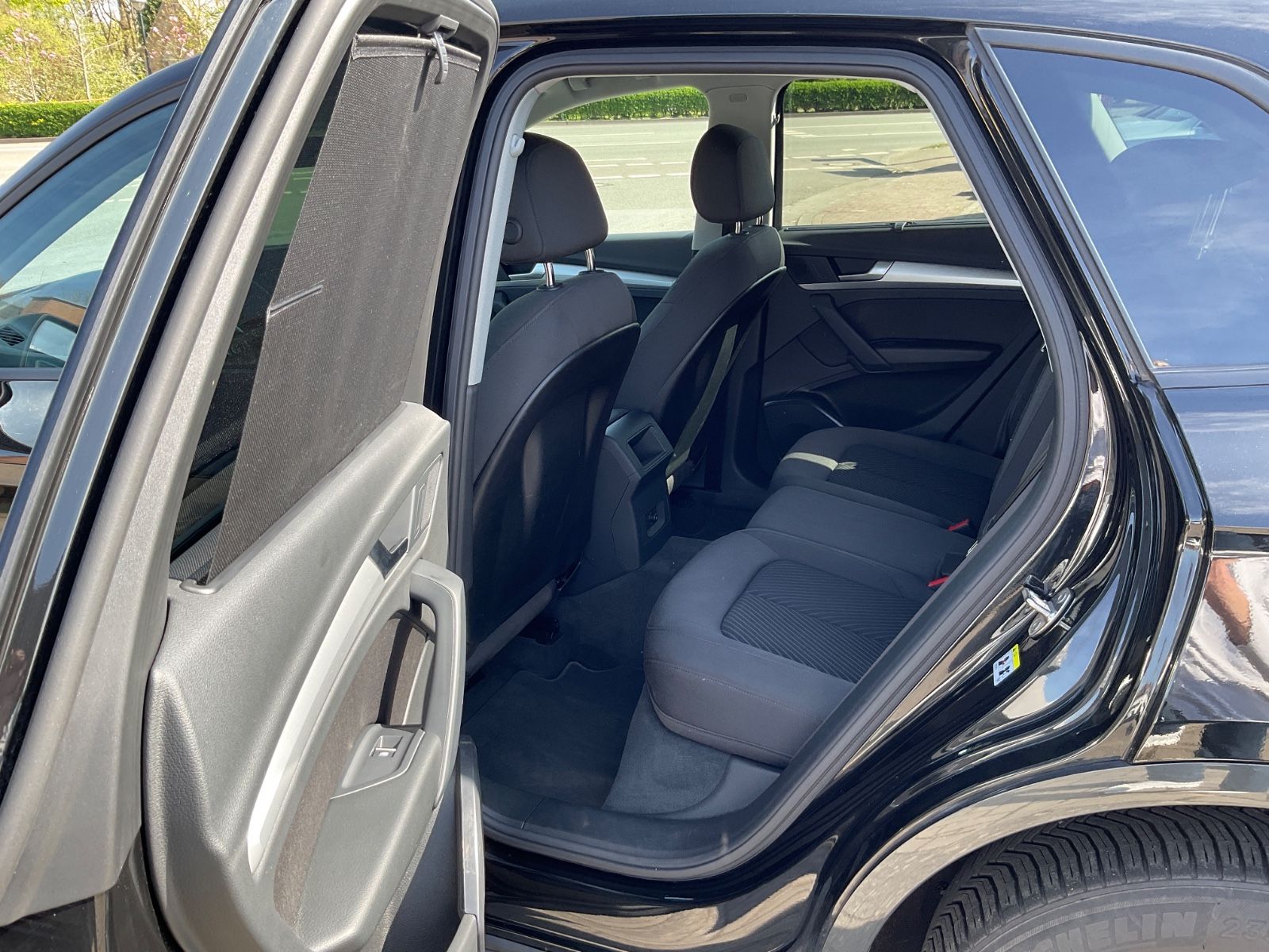 Fahrzeugabbildung Audi Q5 40 TDI S tronic quattro,Kamera,AHK,Navi,ACC