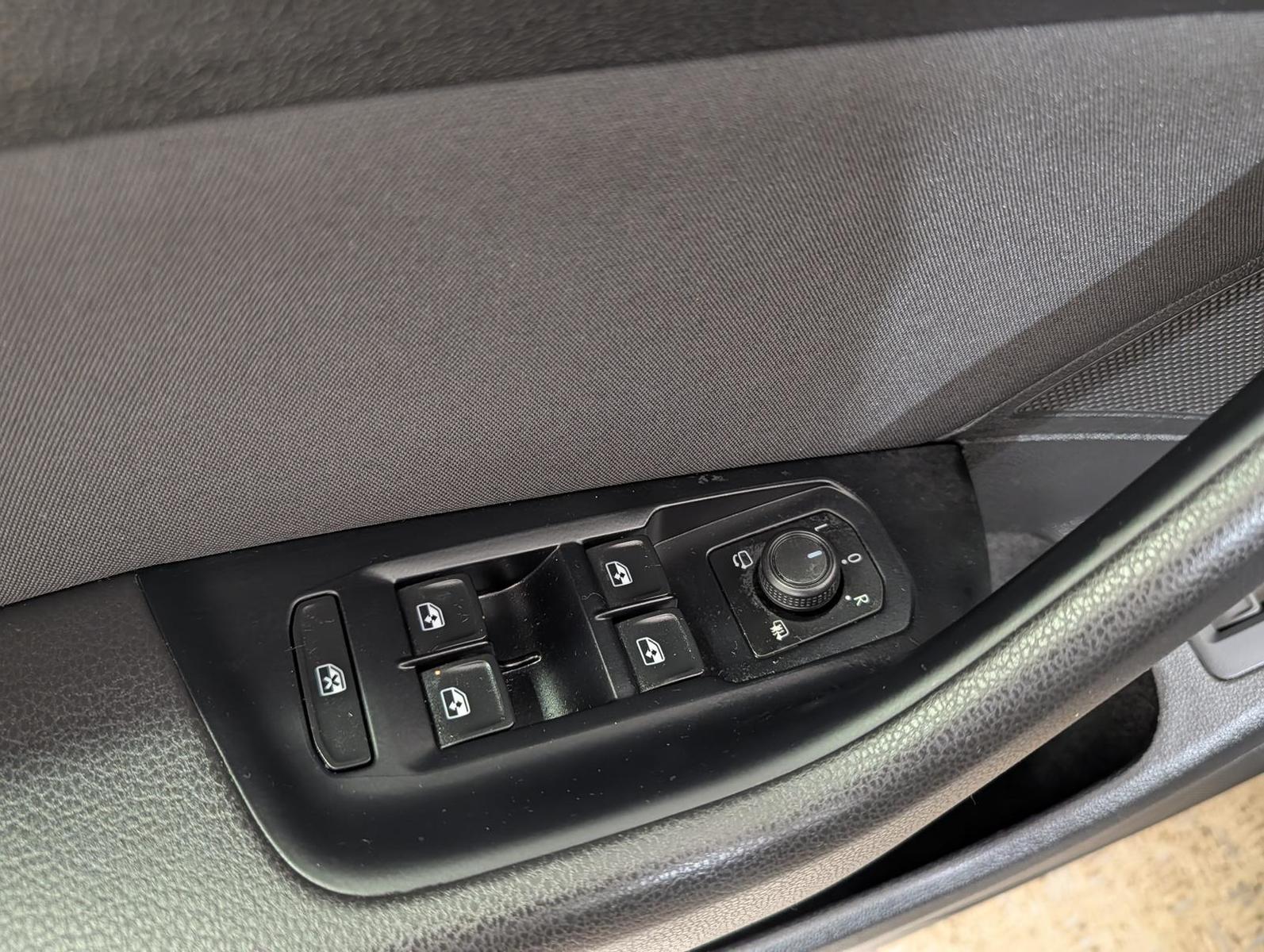 Volkswagen Passat 1.5 TSI DSG Winter LED Navi, миниатюра 14