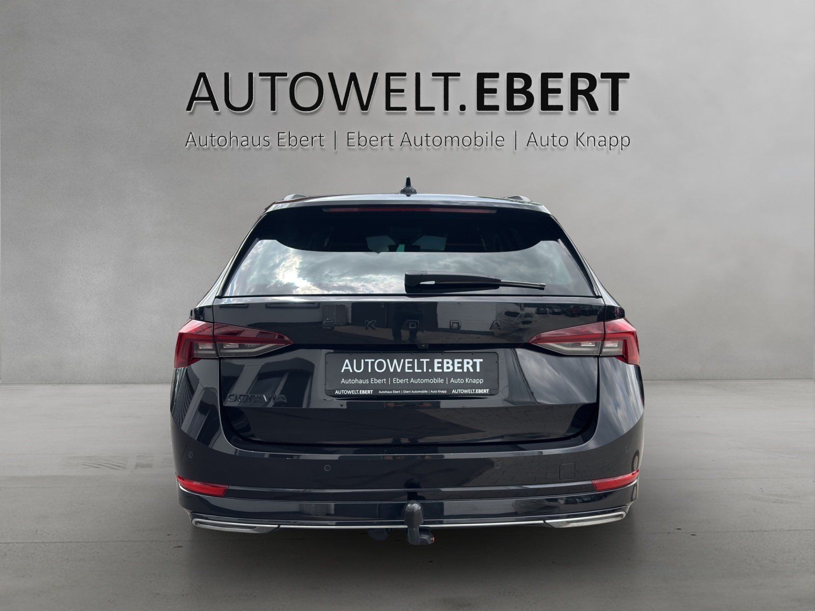 Fahrzeugabbildung SKODA Octavia Combi 2.0 TDI DSG Sportline/AHK/KAMERA/