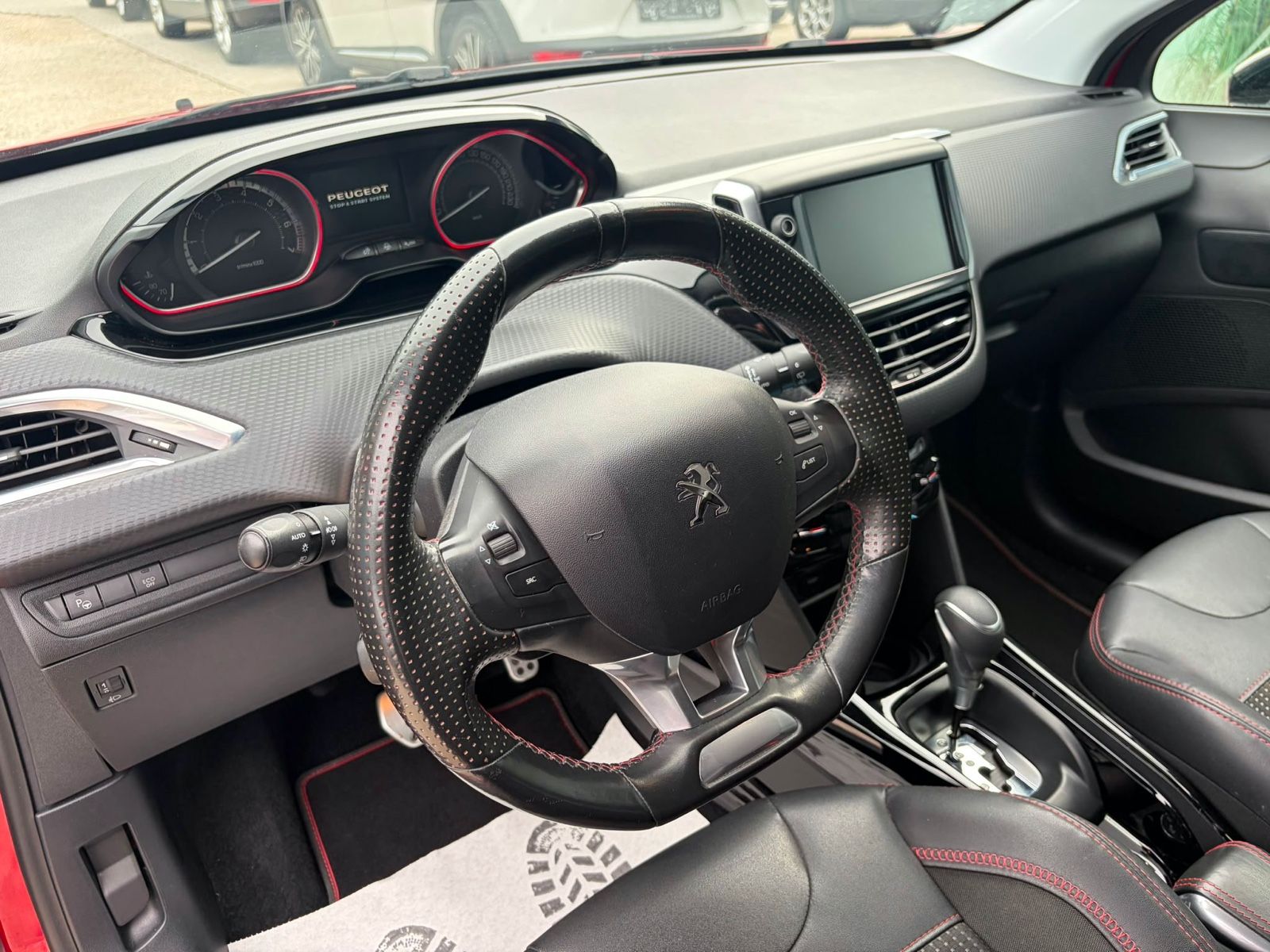 PEUGEOT 2008 2008 GT-Line*Automatik*Kamera*Klimaauto*Tempomat, Ansicht 11