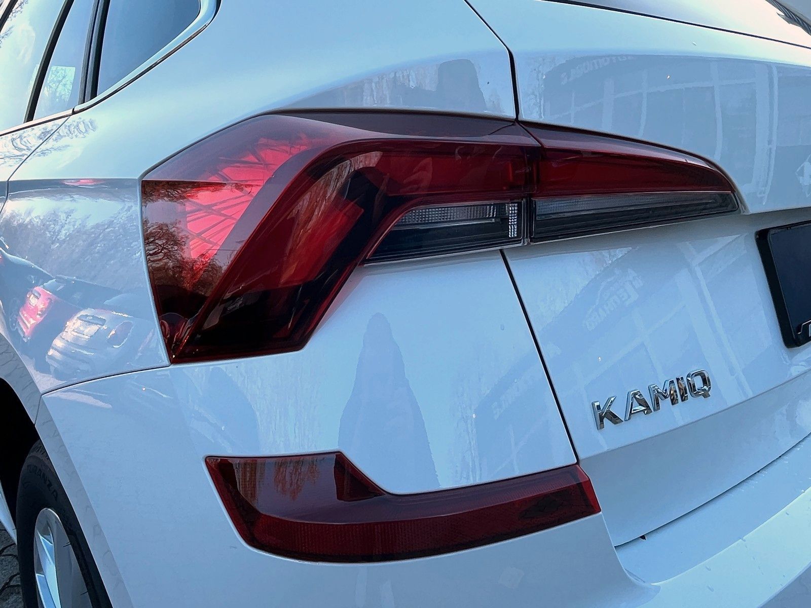 Fahrzeugabbildung SKODA Kamiq 1.0TSI DSG*ViCo*Kamera*PDC*SmartLink*