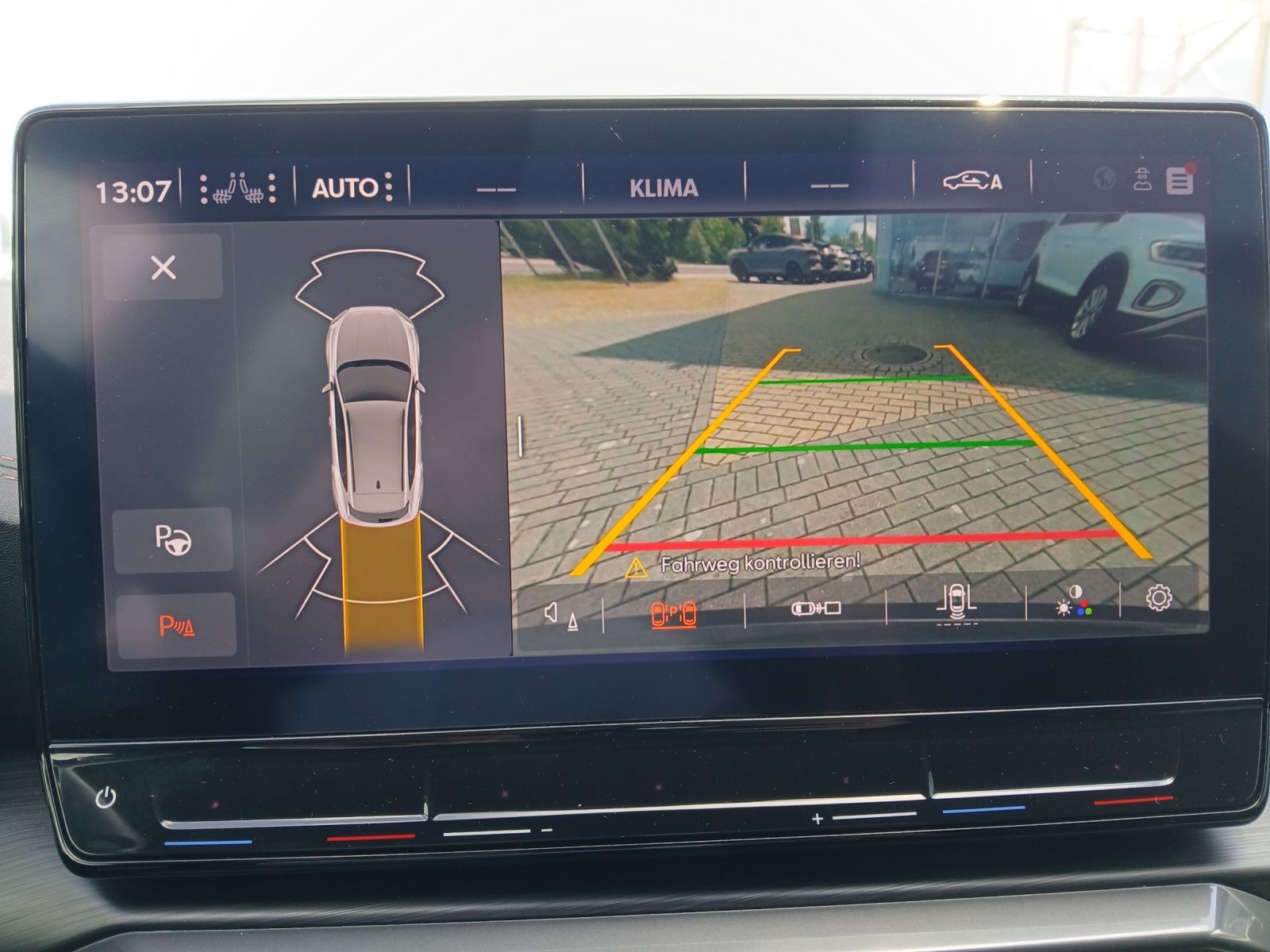 Fahrzeugabbildung CUPRA Formentor VZ DSG 4Drive LED AHK Navi ACC RFK SH