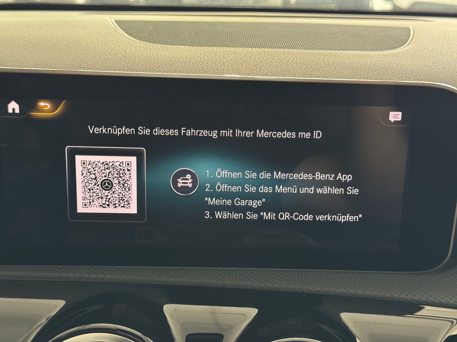 Fahrzeugabbildung Mercedes-Benz A 180 d PROGRESSIVE SPORTPAKET LED NAVI MBUX +