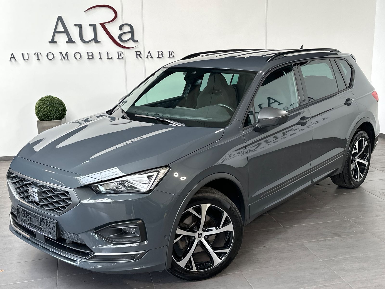 Fahrzeugabbildung SEAT Tarraco FR NAV+LED+ACC+KAMERA+AHK+STDHZG+19ZO+VC
