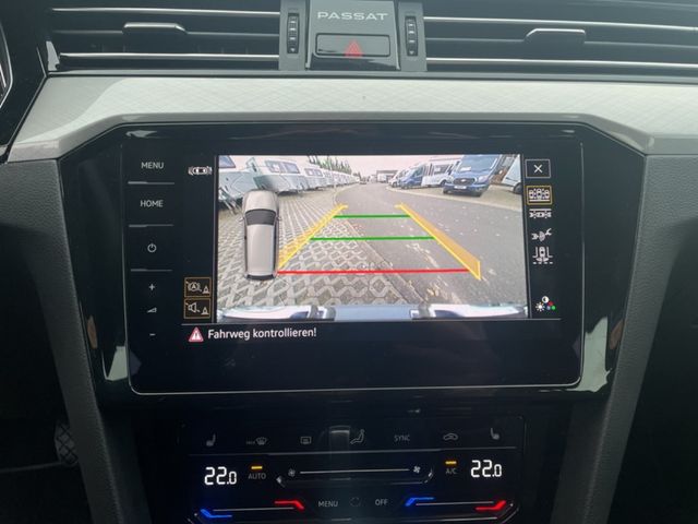 Volkswagen Passat Variant 2.0 TDI DSG MATRIX ACC PARKLENK