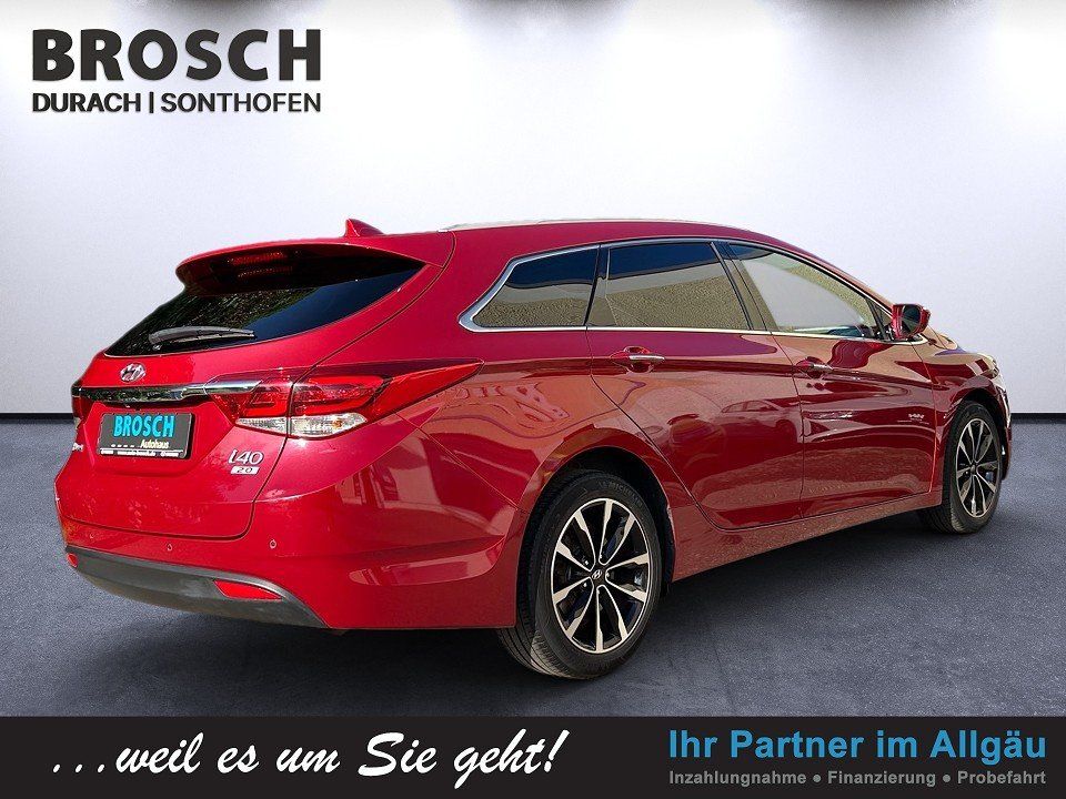 Fahrzeugabbildung Hyundai i40 KOMBI 2.0 GDI STYLE NAV+KAMERA+PDC GARANTIE+