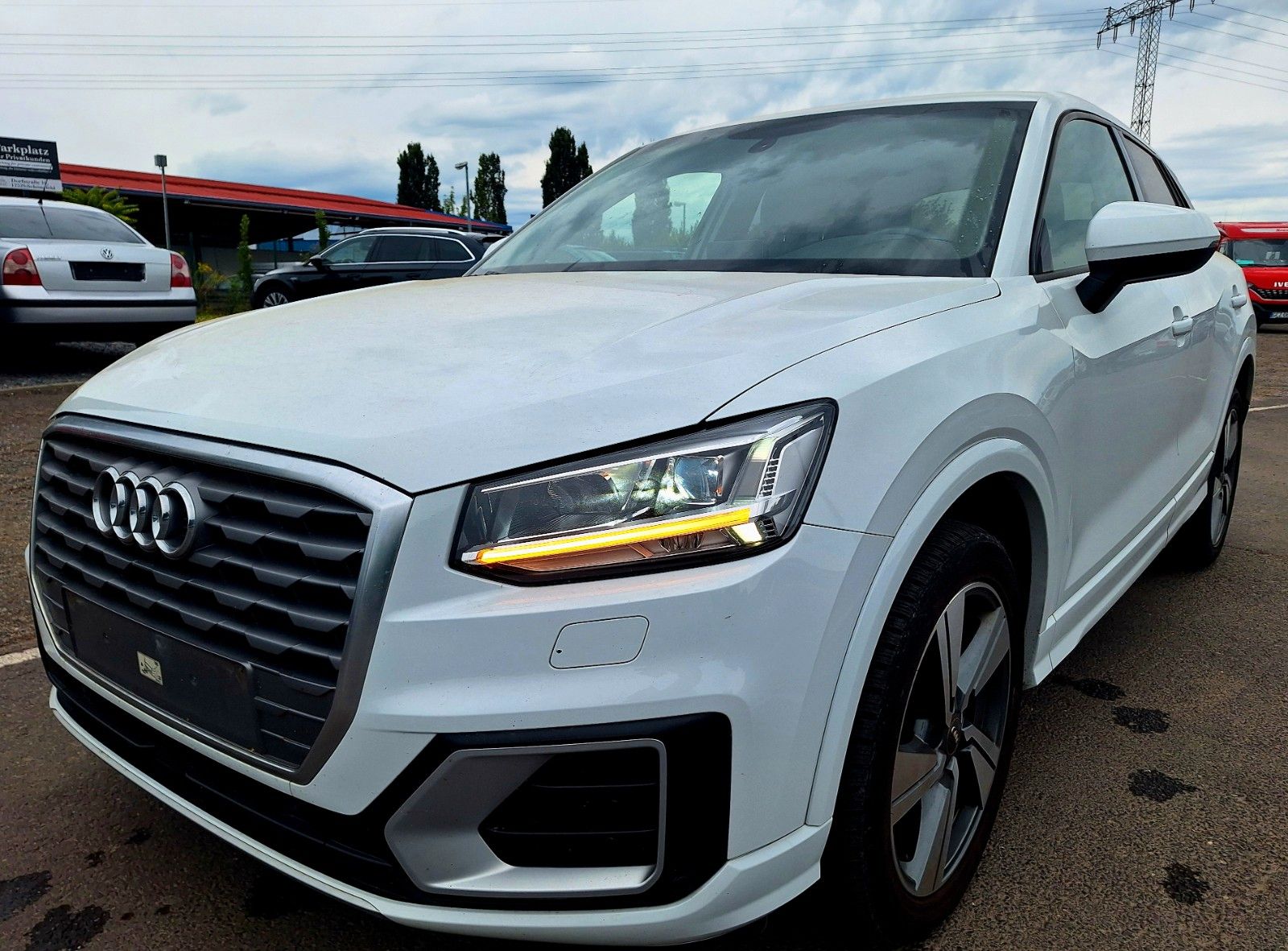 Audi Q2*1.6 TDI*Sport*Navi*LED*Leder*SHZ*PDC imagem 3