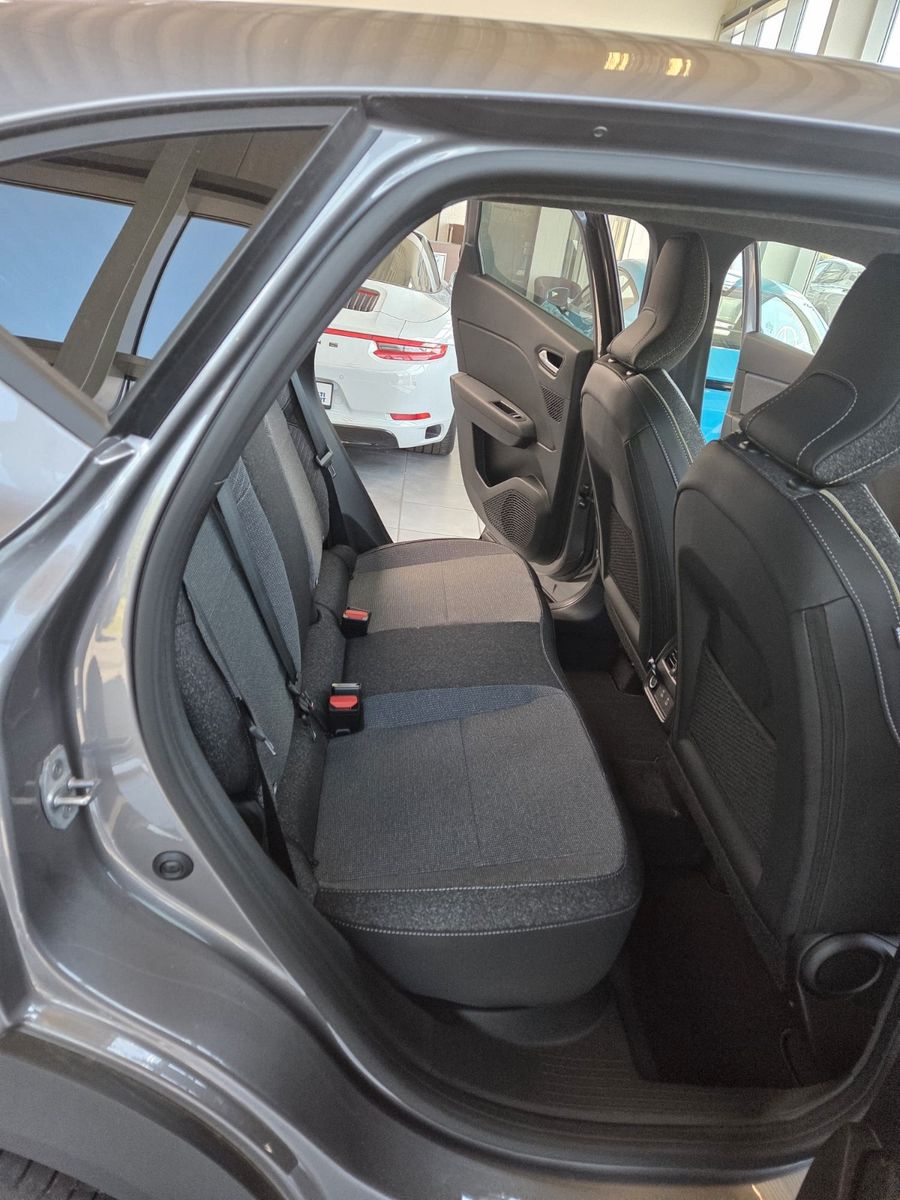 Fahrzeugabbildung Renault Captur Full Hybrid E-Tech 160 Esprit Alpine