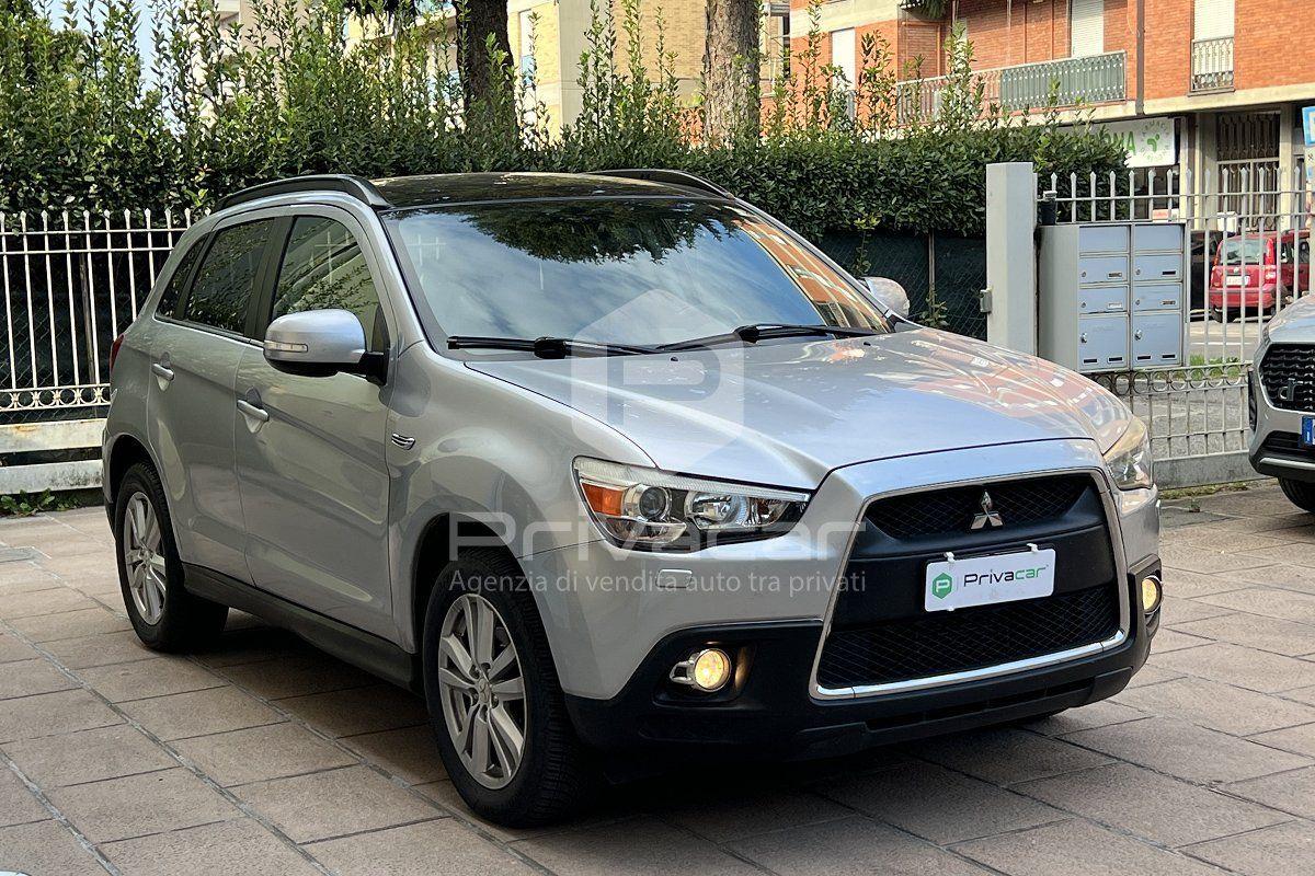 Mitsubishi ASX 2010 — interior