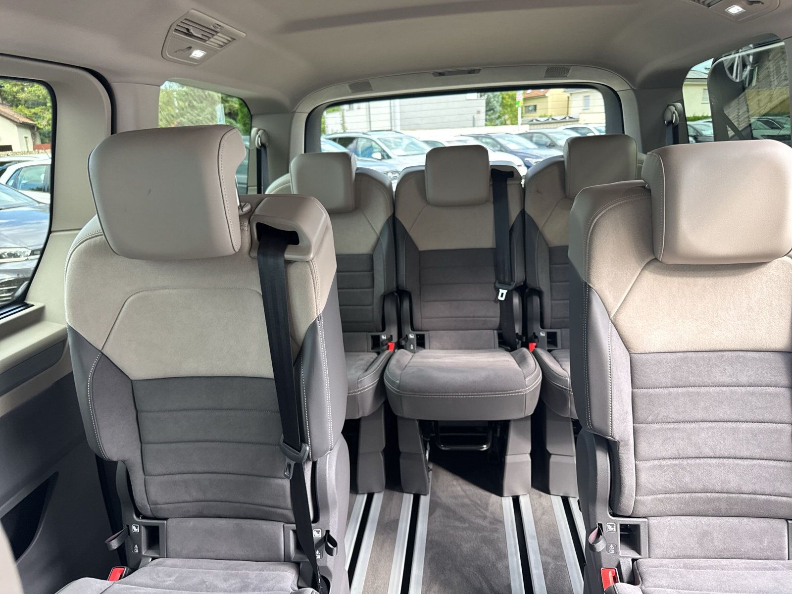 T7 Multivan Life lang TDi DSG 7S Navi Standh. AZ