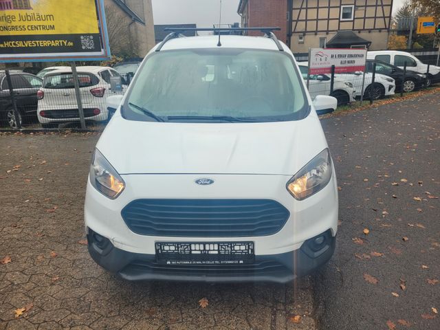 Ford Transit Courier Kombi Trend