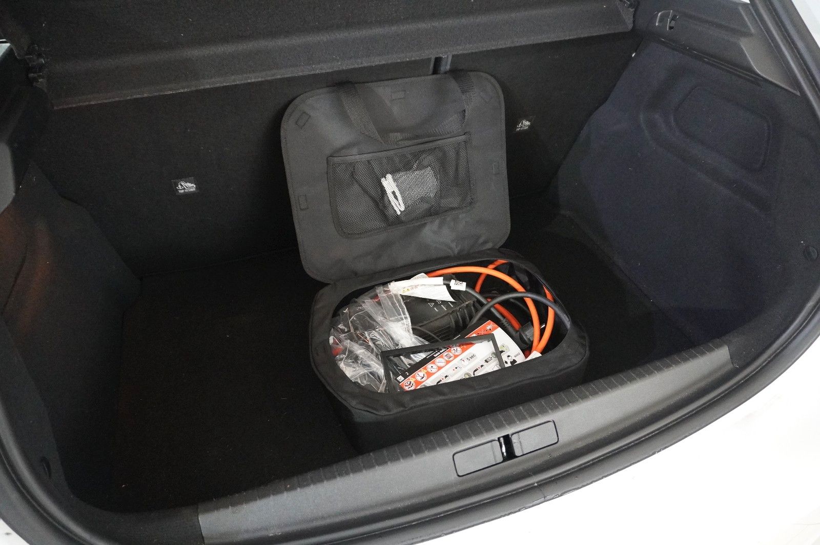 Fahrzeugabbildung Opel Corsa-e  EDITION 7,4kw/50kwh/Wärmepumpe