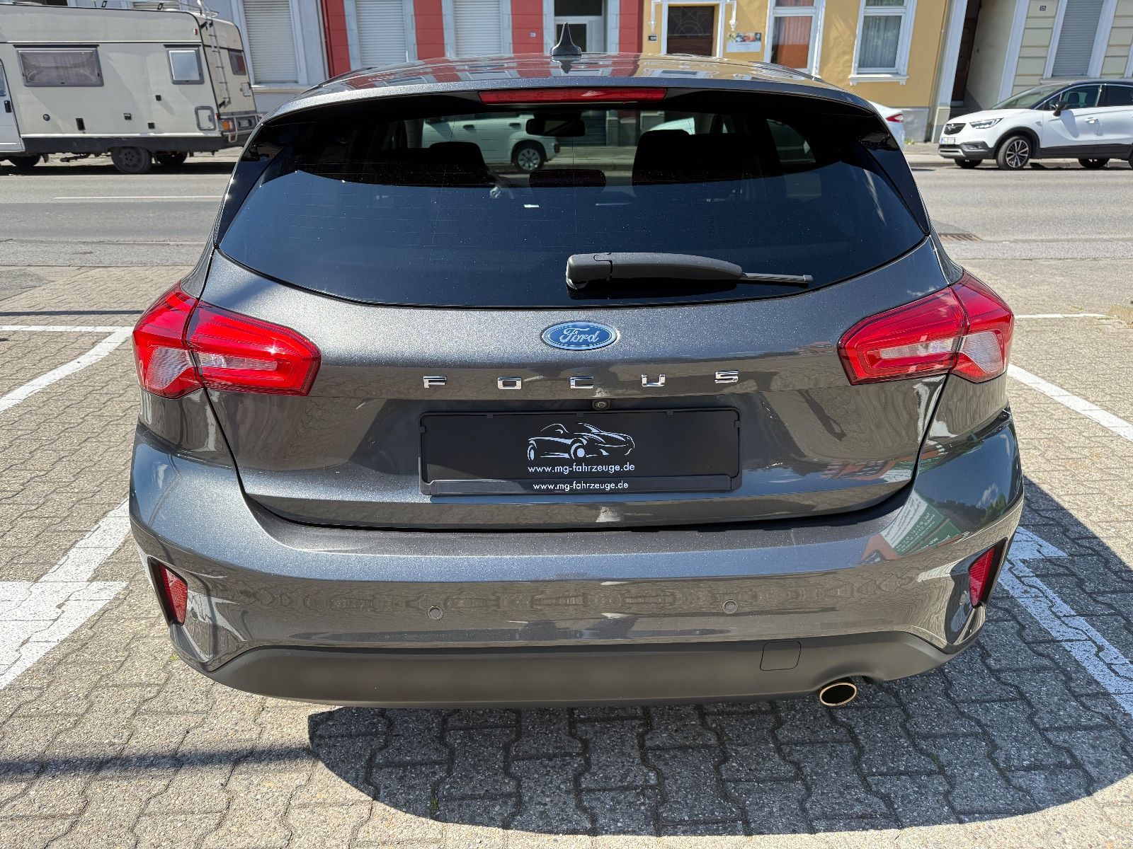 Fahrzeugabbildung Ford Focus Lim. Cool & Connect 1-HD KAMERA LED NAVI