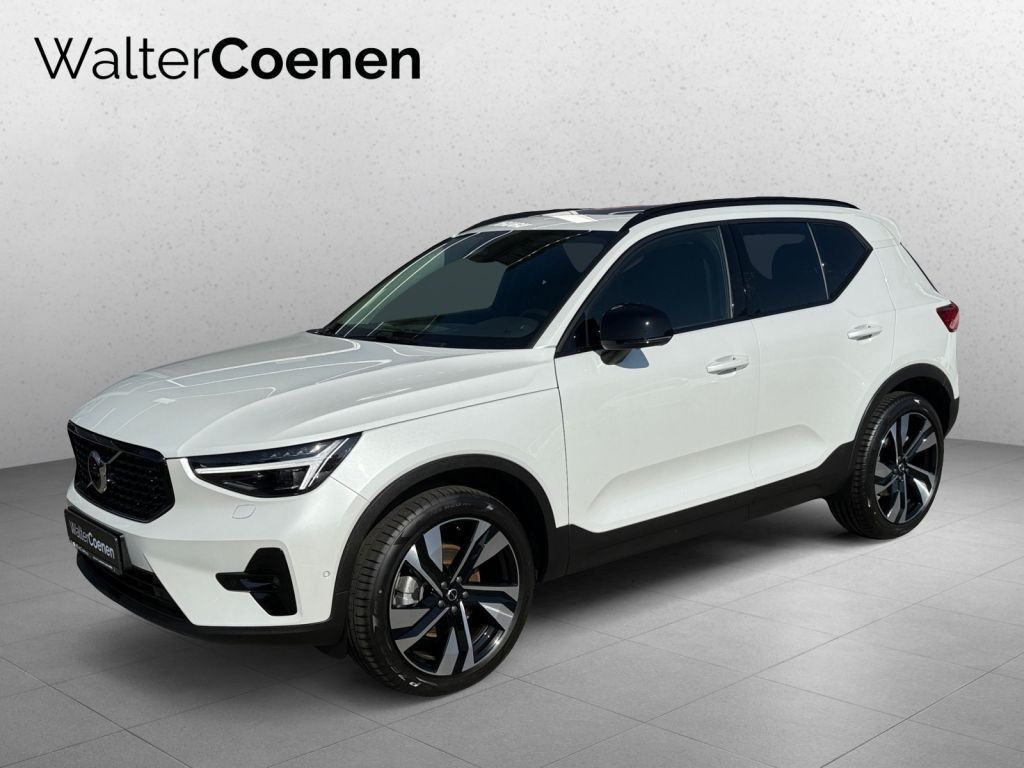 VOLVO XC40 B4 B DKG Ultra Dark 360° Business-Paket 20
