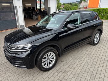 Volkswagen Touareg - 3