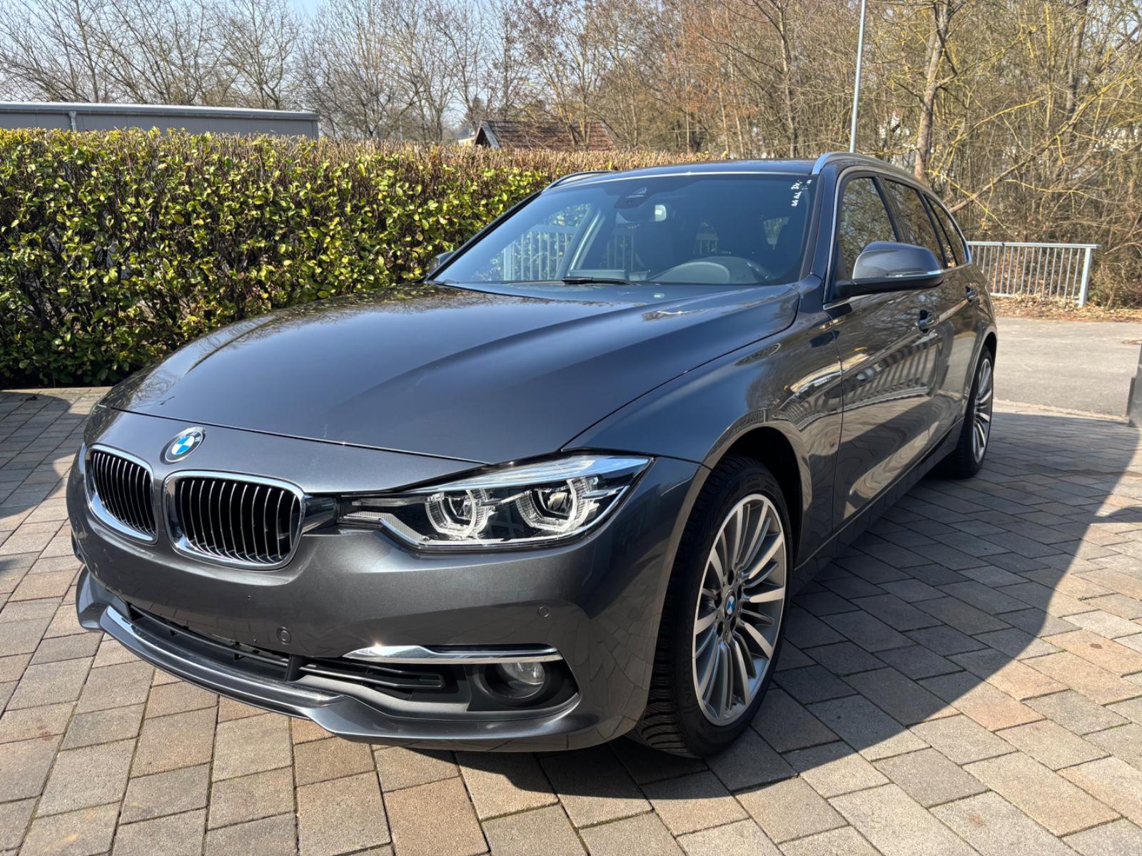 BMW 320ia Luxury Leder Pano NavPR SP Sitz LED Kom 18