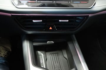 Volkswagen Passat Variant 2.0 TDI Business AHK 360Grad Navi