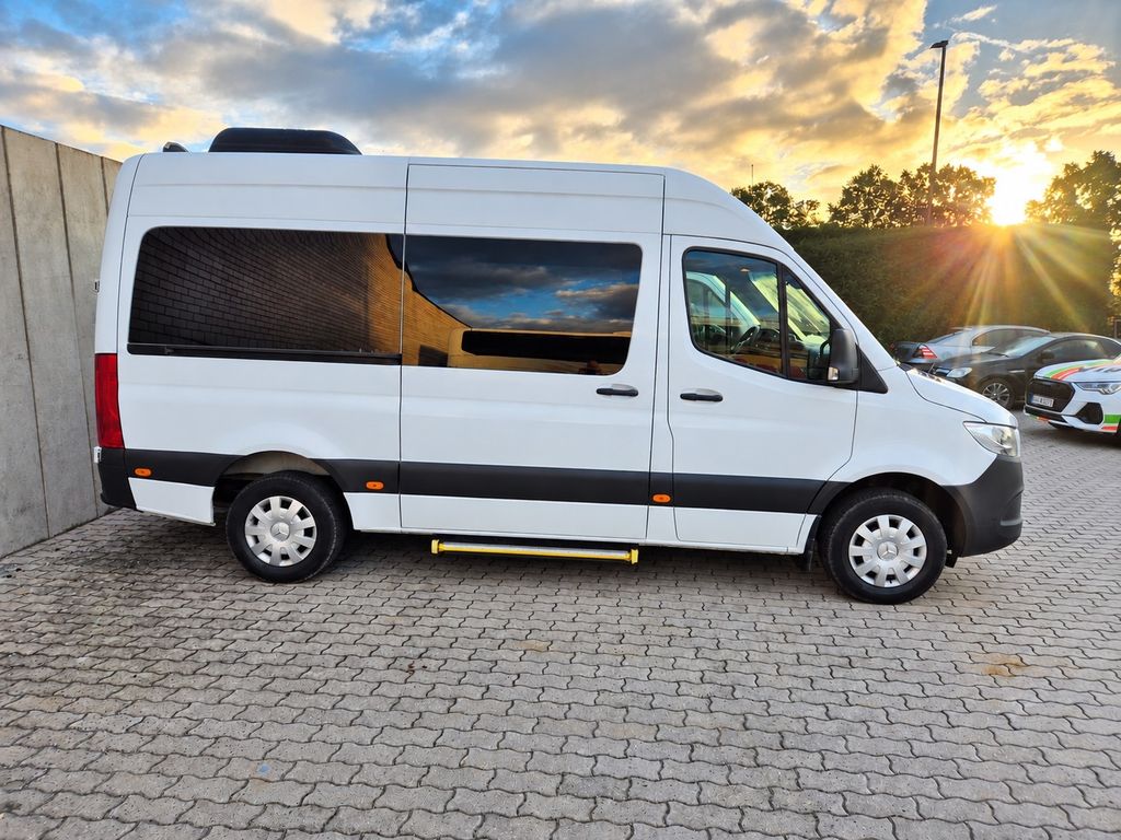 Image of Mercedes-Benz Sprinter