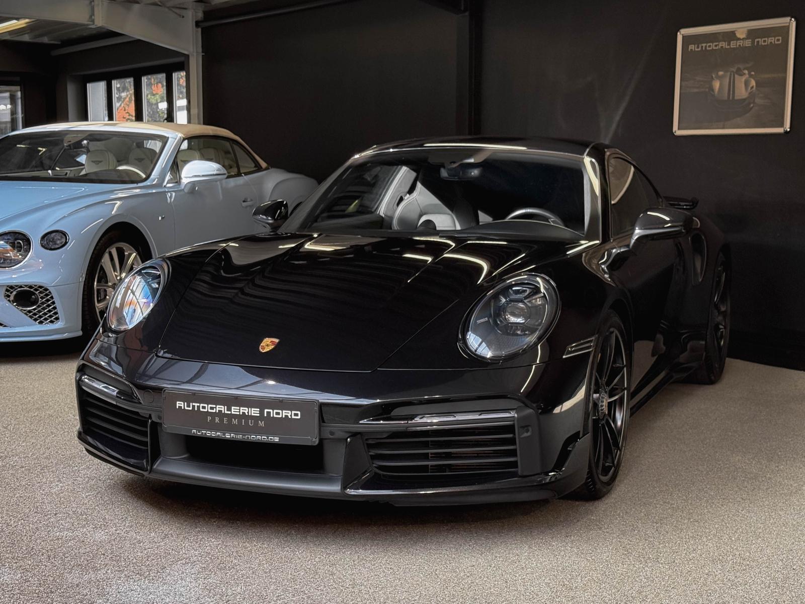 Porsche 911 Turbo S Approved+Aero Kit+ Lift+ Sport-AGA