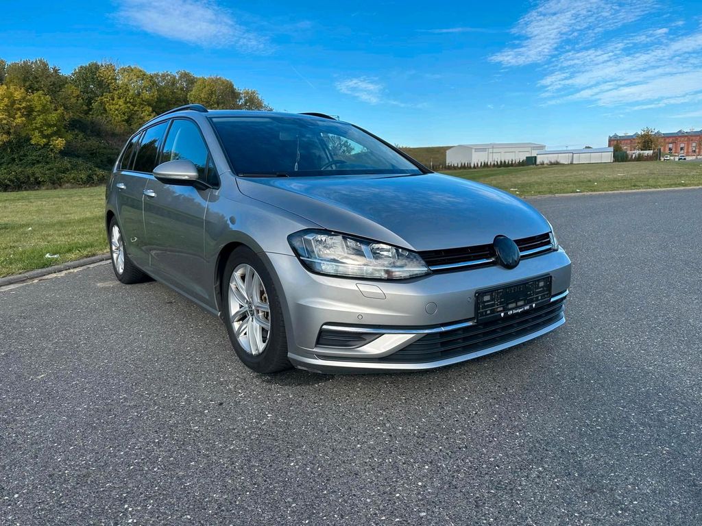 Image of Volkswagen Golf