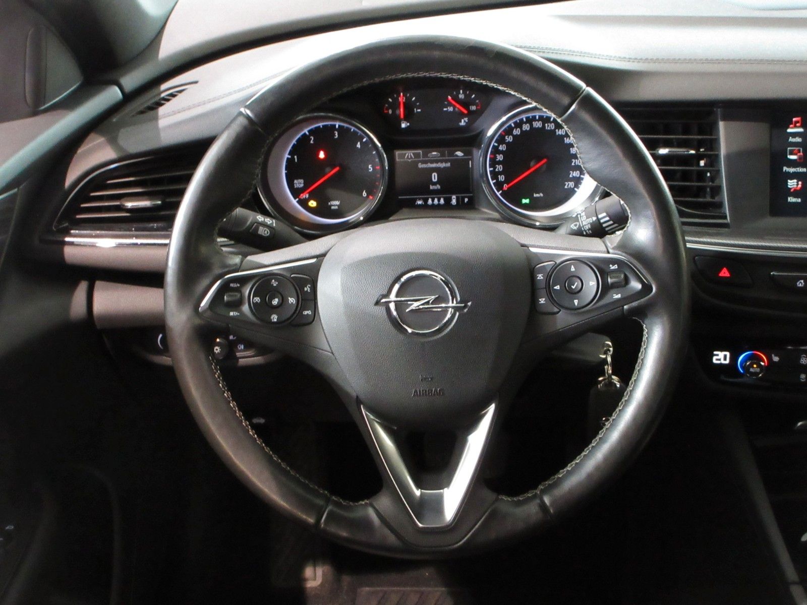 Fahrzeugabbildung Opel Insignia B ST 1.5D LED/NAVI/PDC/SHZ/LHZ