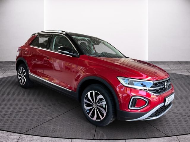 Fahrzeugabbildung Volkswagen T-Roc 1.5 TSI DSG STYLE GJR AHK NAVI IQ.DRIVE