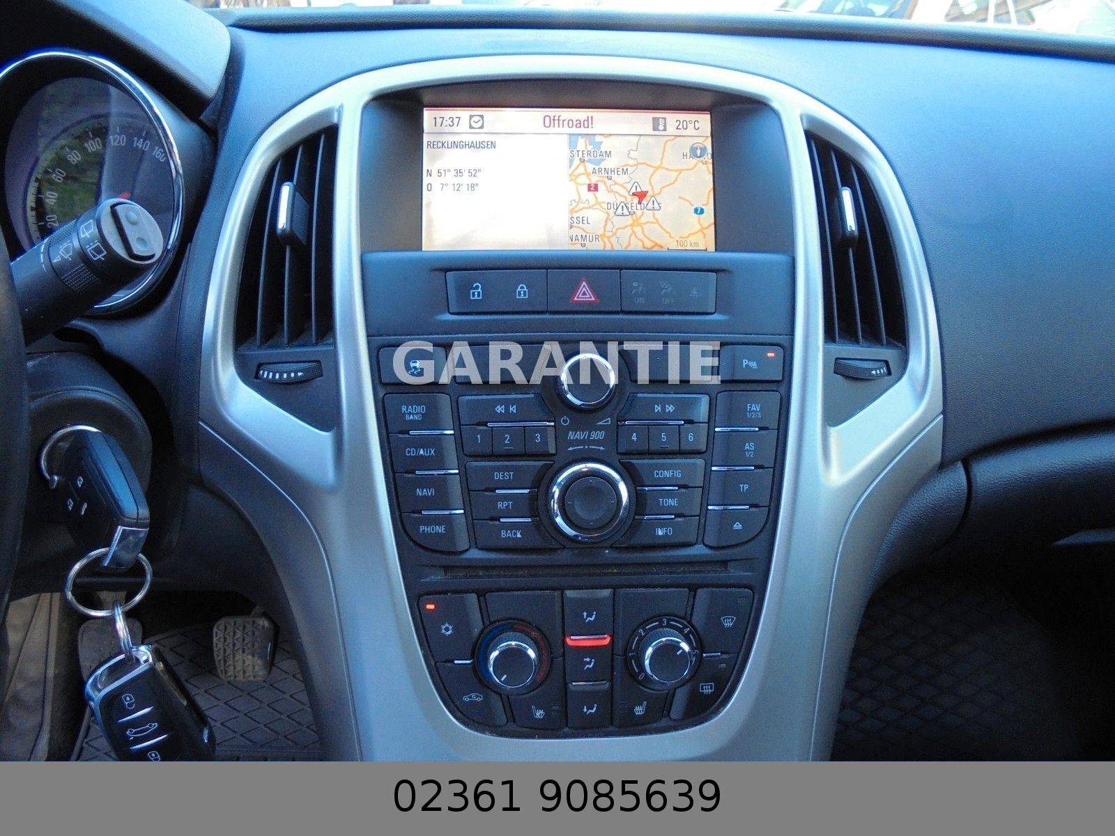 Fahrzeugabbildung Opel Astra J Lim. 5-trg. Edition Klima/Navi/5Türig