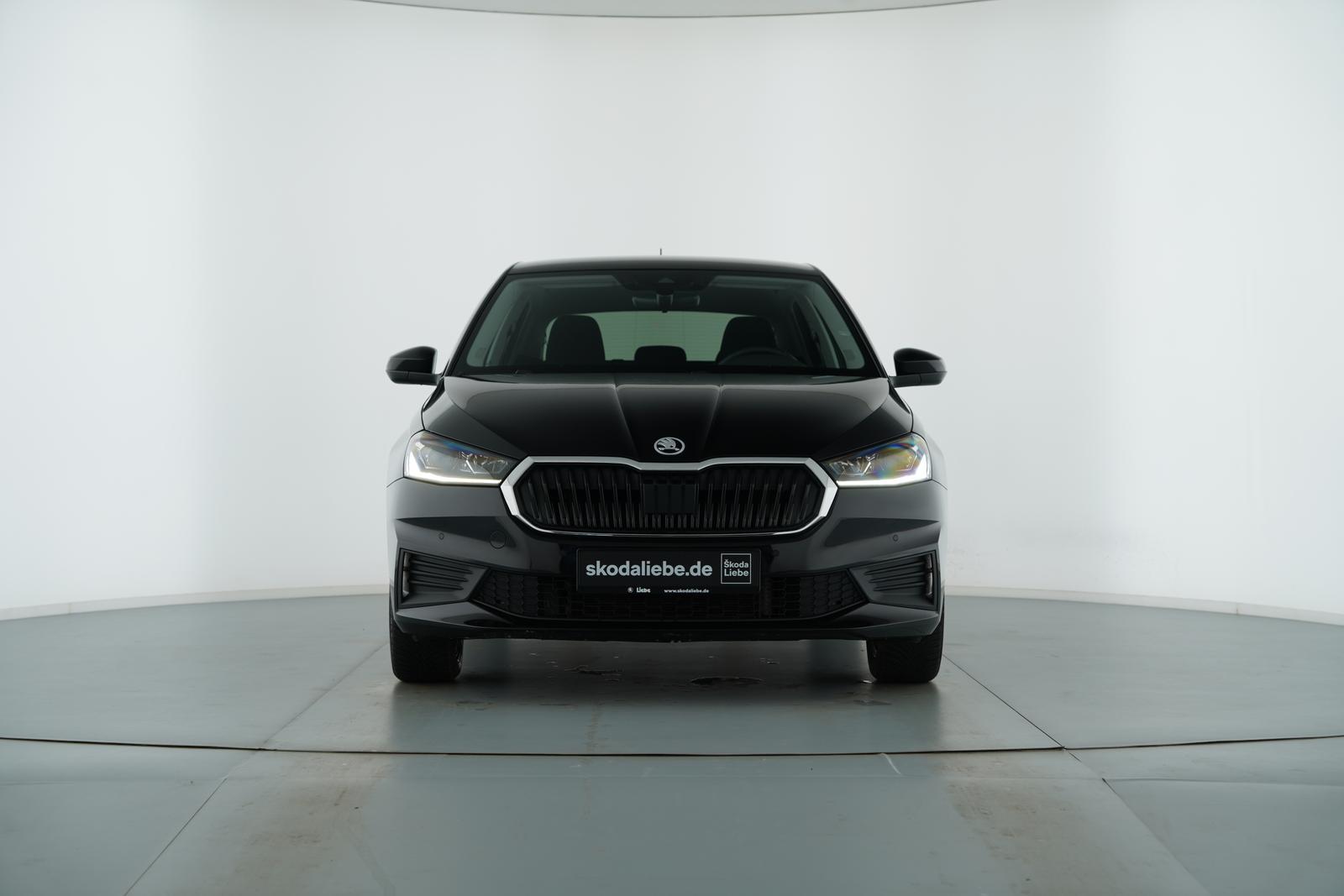 Skoda FABIA TOUR 1.0TSI PREMIUM-LED+SITZHEIZUNG+KAMERA