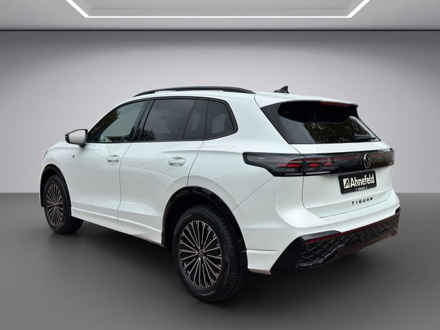 Tiguan 2.0 TDI R-Line 4Motion DSG HUD PANO 360°