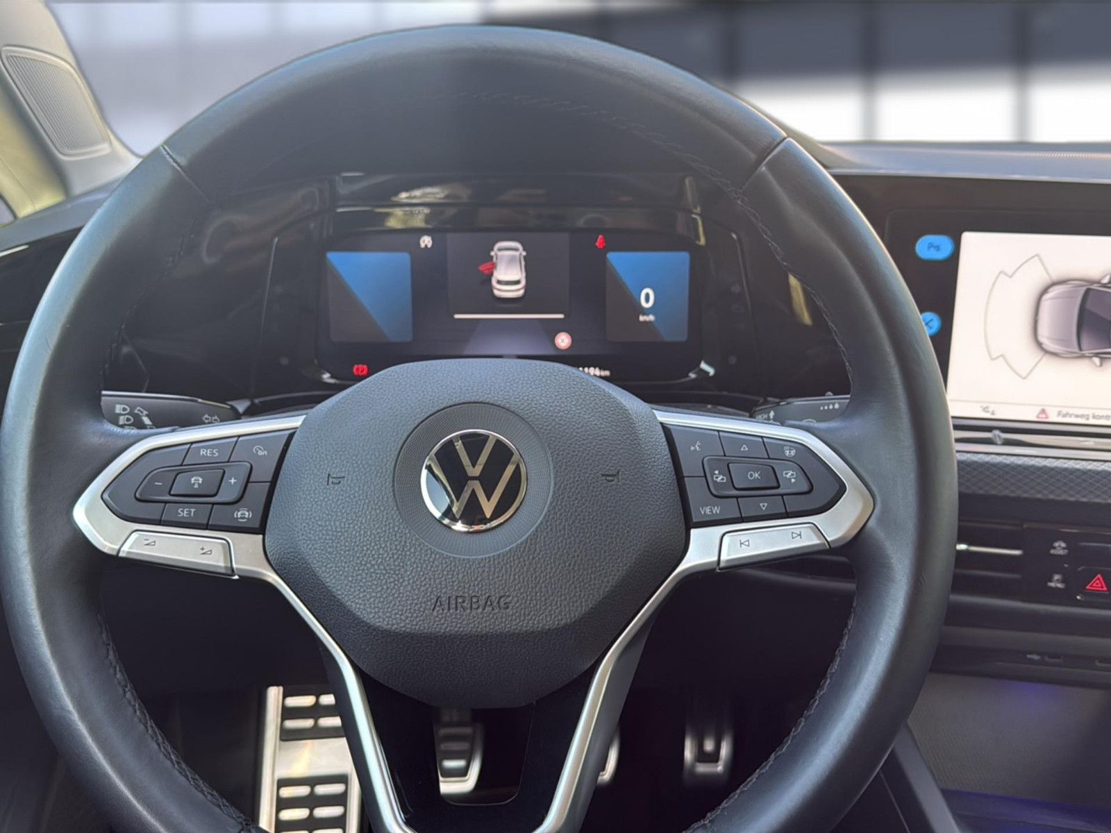 Fahrzeugabbildung Volkswagen Golf VIII Lim. United/ Unfallfrei
