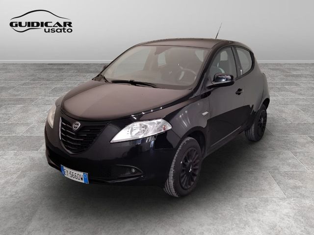 Lancia LANCIA Ypsilon III 2011 - Ypsilon 0.9 t.air Silv