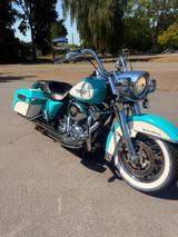 Harley-Davidson Road King Classic FLHRC Sonderlackierung  - Offers matching your search criteria