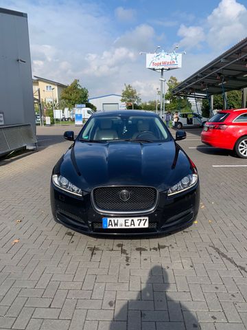 Jaguar XF 3.0 L V6 Diesel -